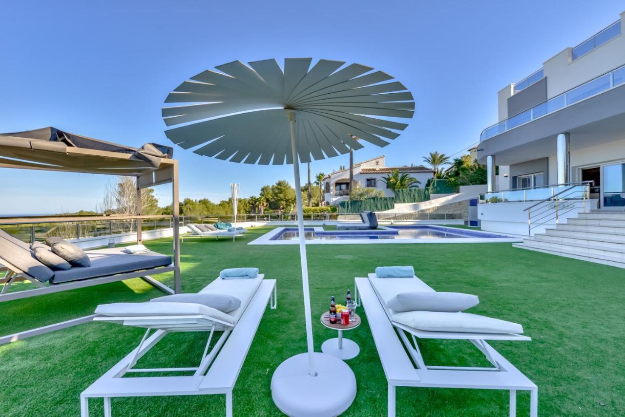 Coral- Managed By Almarina Villas 哈维亚 外观 照片