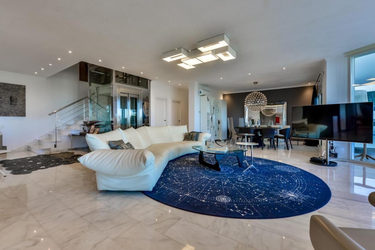 Coral- Managed By Almarina Villas 哈维亚 外观 照片