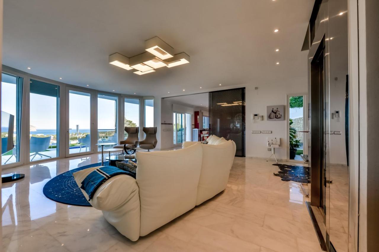Coral- Managed By Almarina Villas 哈维亚 外观 照片